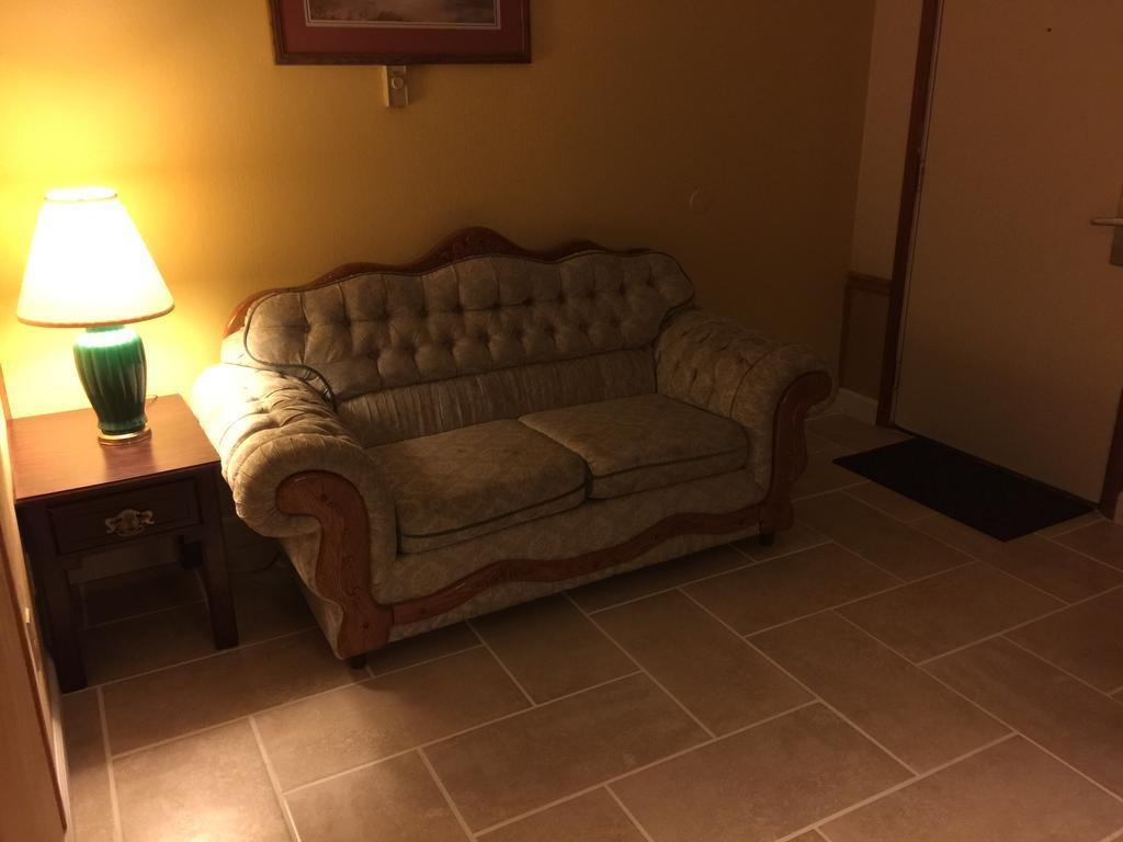 Americas Best Value Inn & Suites Macon At Sunset Dr Extérieur photo