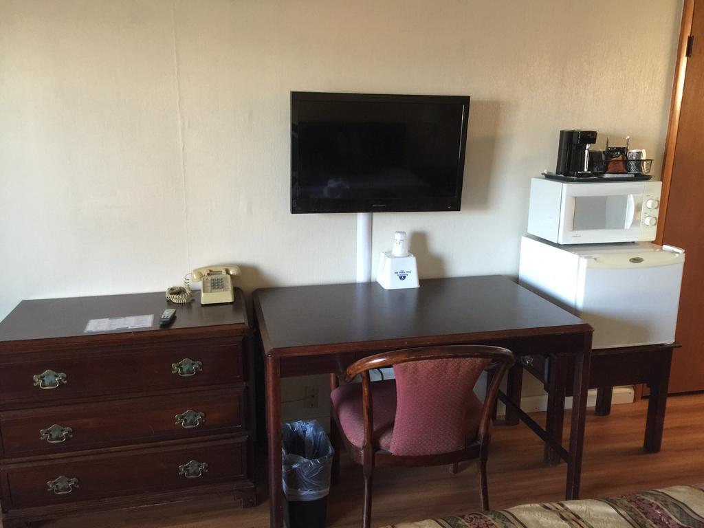 Americas Best Value Inn & Suites Macon At Sunset Dr Extérieur photo