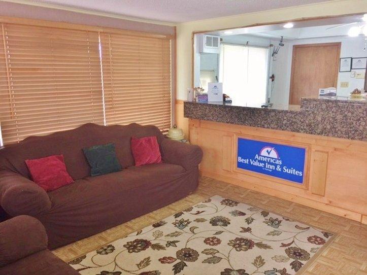 Americas Best Value Inn & Suites Macon At Sunset Dr Extérieur photo