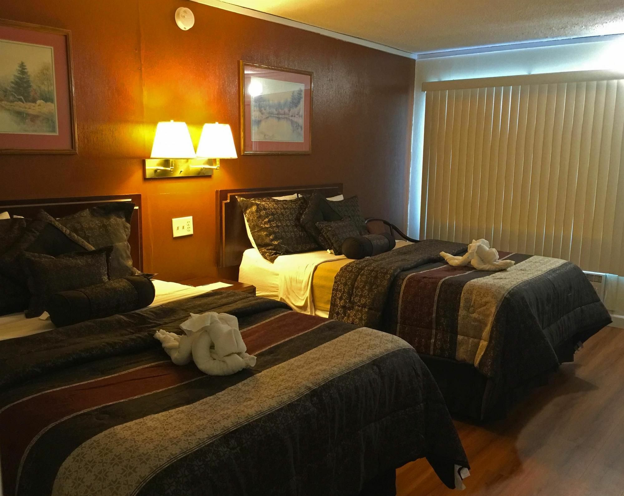Americas Best Value Inn & Suites Macon At Sunset Dr Extérieur photo